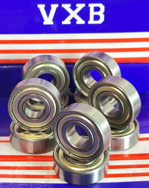 Ball Bearings Explained: Importance & Functionality Unveiled - close-up of multiple ball bearings on display.