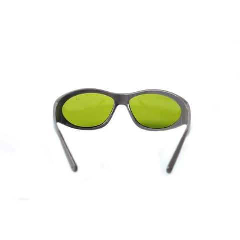 Professional Grade 1064Nm Laser Safety Glasses For High Power Nd Yag Semiconductor Engineering Workshops With Dope Infrared Blocking Optics And Kickin Wide Side Shielding, front view with green lenses.