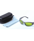 Heavy Duty Nd Yag Laser Safety Glasses With Od7 Plus Eye Shielding Against 755 808 980 1064 Nms For Med Spas And Industrial Labs Ce Certified, displayed with a protective case and cleaning cloth.