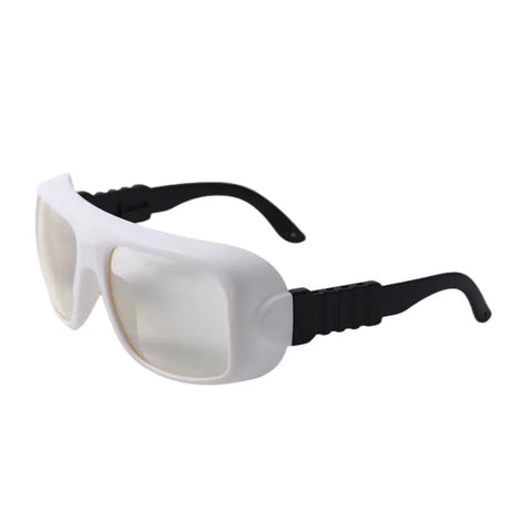 Heavy Duty Infrared Laser Safety Goggles Built Straight For Holmium And Thulium Systems From 1900 To 3000Nm white frame with clear lenses