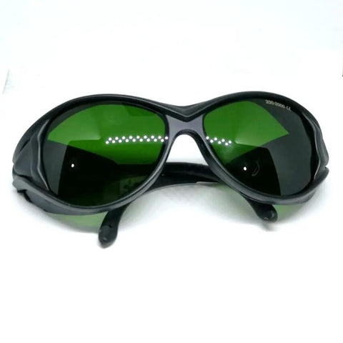 Pro Grade IPL Laser Safety Eyewear For Aesthetic Techs And Spa Pros OD Five Wide Specter Guard, green lenses, front view.