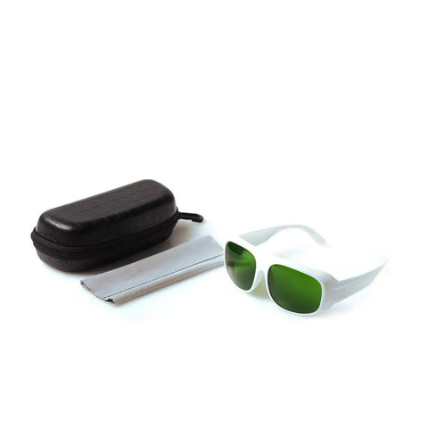Heavy Duty Laser Safety Glasses With Wide Vision Frames For 980Nm 1064Nm And 1320Nm Nd Yag Industrial Eye Protection and case.