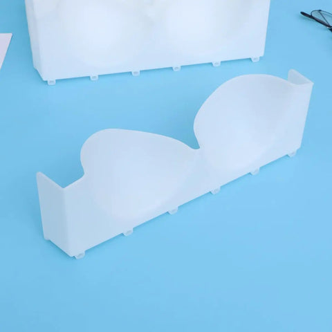 Six Piece Clear Plastic Bra Storage Box With Dividers For Wardrobe Closet Drawer Organization To Keep Lingerie Lineup Hella Neat And Shielded From Deformation A Straight Up Must Have Staple, featuring a single clear compartment for bra organization.