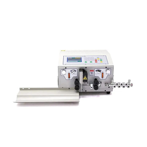 Heavy Duty Automatic Cable Cutting And Stripping Machine Digital Control For 0.2 To 10mm2 Wire Up To 7000 Pieces Per Hour front view with digital controls and cutting blade