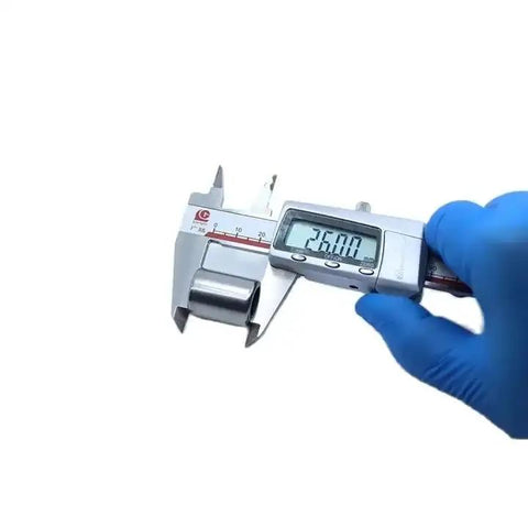 HFL1426 One Way Needle Roller Bearing 14X20X26Mm measuring 26.00mm size with caliper for clutch assembly.