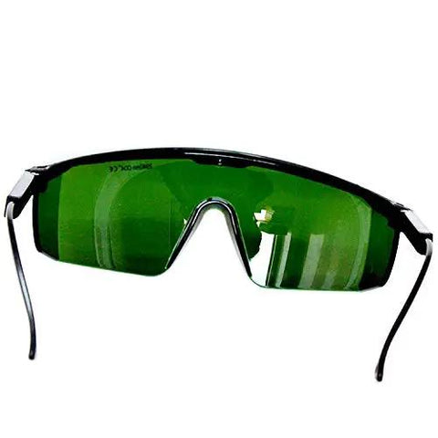 Straight Up Pro Level Erbium Laser Safety Glasses Blocking 2940 Nm Waves With OD4plus Optic Density Hardened Polycarbonate Lenses And Top Notch Visibility For Busy Dental Workplaces, front view.