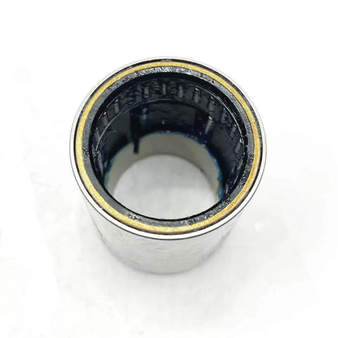 Heavy Duty One Way Needle Bearing Replacement For 500 700 800 Clutch Sets close-up view with gold seal and black casing.