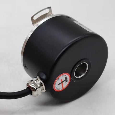 60mm Outer Diameter Hollow Shaft Rotary Encoder 5V DC Line Drive Output 1000 Pulses Per Revolution, black casing and metal connector