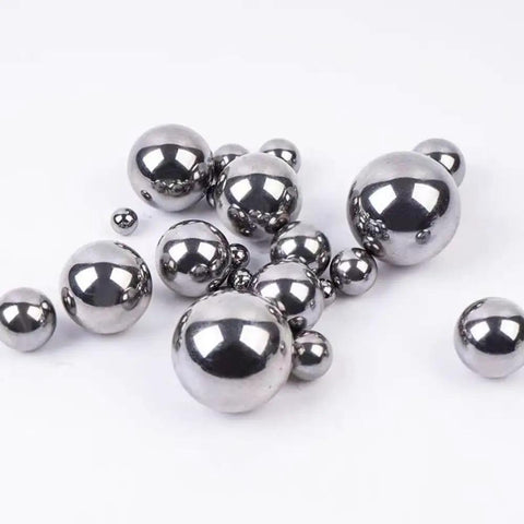 Top Shelf 40 Pieces Chrome Steel Bearing Balls 13mm G25 Precision Grade AISI52100 showing various sizes of shiny chrome steel balls.