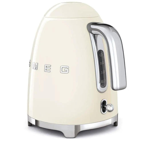 Retro Style Electric Kettle 1.7L 7 Cup Quick Boil For Tea And Coffee With Auto Shutoff And Boil Dry Protection Soft Open Lid Side View