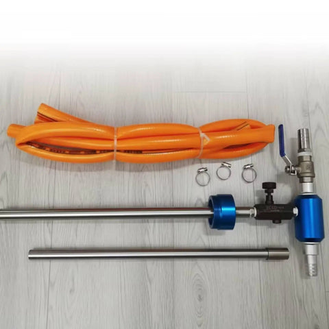Adjustable Coolant Blending Mixer With Built-In Control Knob Ball Valve For Heavy Duty Machinist Fluid Mixing Automatic Inline System No Power Needed Efficient Pressure Powered Operation Reliable Workshop Tool with hoses and components.