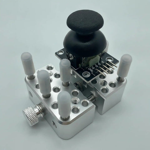 Precision Clamp With Silicone Posts And Helping Hands Design For Model Making, Mini Bench Vise For Detailed Assembly, Painting And Electronics, 58mm Wide Jaw, 24mm Opening, Compact Durable Tool holding circuit board