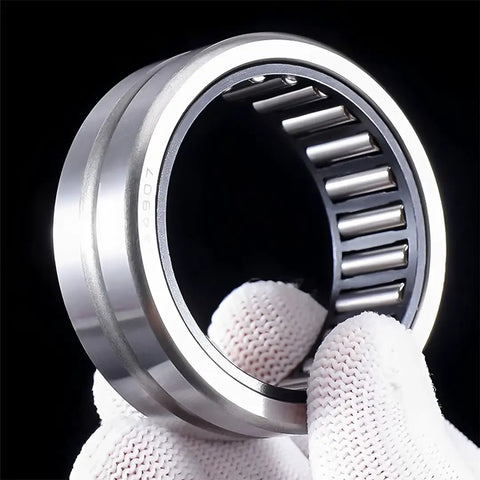 Go To Na2205 2Rs Needle Roller Bearing Featuring Solid Core Iron Inner Ring And Precision Machined Outer Drum for stable gearbox support.