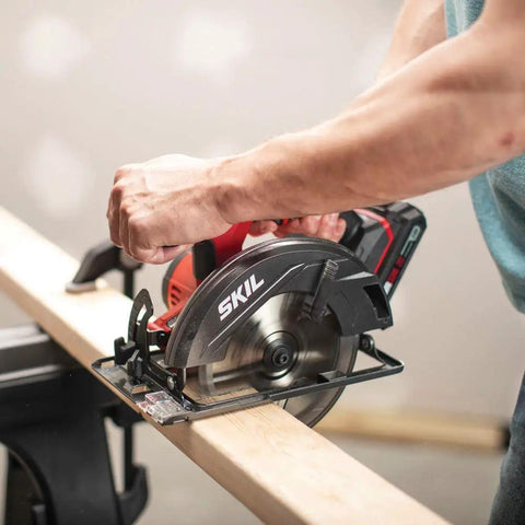 Heavy Duty 20V Cordless Circular Saw With Kickass Battery Life And Smooth Wood Cutting Performance For Weekend Warriors Hella Easy Handling in use on wood.