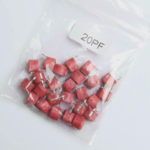 Awesome 45 Piece 6Mm Trimmer Capacitor Kit Featuring Nine Separate Values For Quick Radio Circuit Adjustments And Totally Hassle Free Weekend DIY Repair - red 20pF capacitors in a plastic bag.