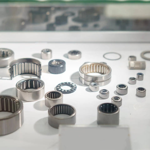 5 Pcs HK2020 One Way Needle Roller Bearings 20x26x20mm Clutch Bearing Temp Resistant Steel parts on display.