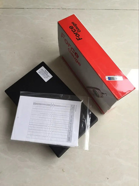 Straight Fire Handheld Digital Push Pull Force Gauge Dynamometer Packing A Built In Sensor Measuring Up To 500 Newtons and accessories.