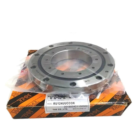 Heavy Duty Cross Roller Slewing Bearings RU66 RU66UU RU66UUC0 RU66UUCC0 Rotary Table For Robot Arms on packaging.