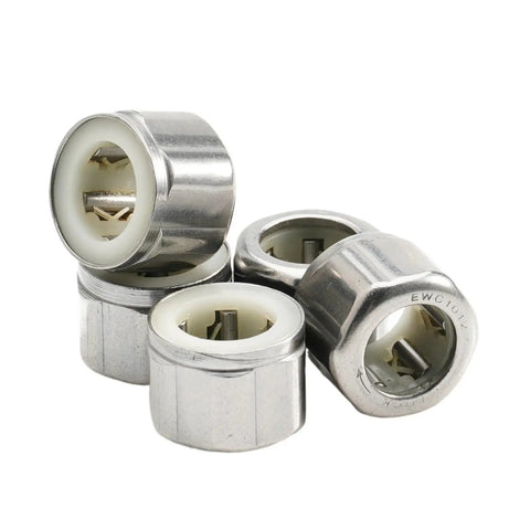 Heavy Duty One Way Clutch Needle Roller Bearing Set Built Tough For Zero Slop Operation And Slick Gear Transitions In Tight Engine Compartments Without Compromising Reliability, showing metallic needle roller bearings.