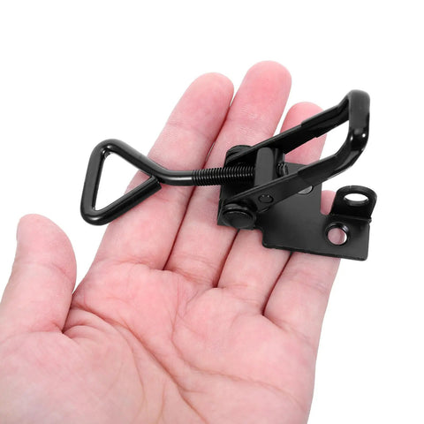 Heavy Duty Quick Release Toggle Latch Clamp Set 4 Piece Portable Metal Pull Latches With Lock Hole in hand