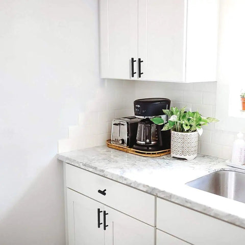 10 Pack Flat Black Cabinet Pulls For Kitchen Drawers Offer A Sweet Visual Upgrade Using 3 Inch Hole Center 5 Inch Overall in modern kitchen setup.
