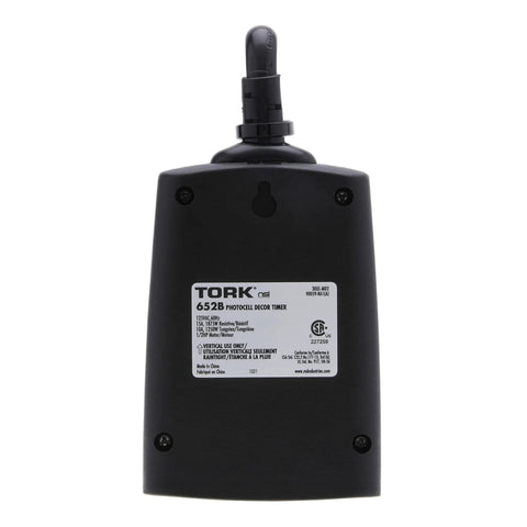 Make Your Porch Lights Run Smooth With This Beefy Outdoor Plug In Timer Using Natural Light Sensors For Auto Day Night Cycling Zero Headache Landscape And Holiday Setup 15 Amp, black timer with photocell sensor.
