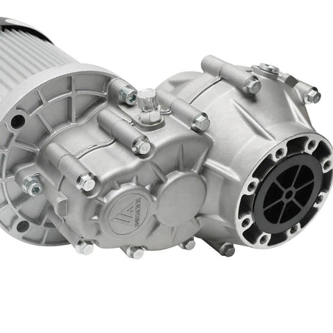 Close-up of Beefed Up 32 Inch Rear Differential Axle Kit With 60V 2500W Brushless Motor and Full Drive System for vehicles