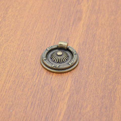 Heavy Duty Vintage Cup Pull Handles For Kitchen Cabinets And Furniture, Solid Cast Zinc Oil Rubbed Bronze Drawer Knobs with floral design.