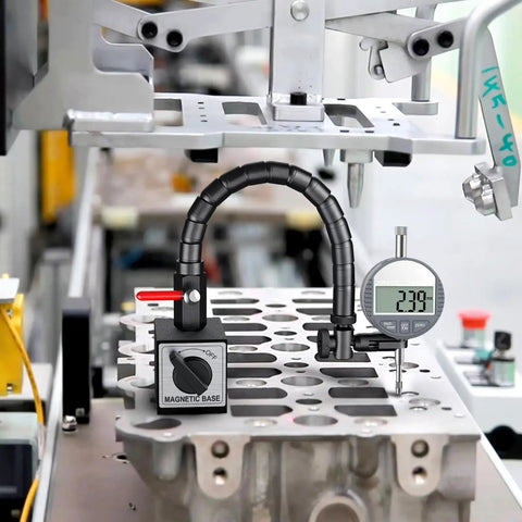 Digital Dial Indicator Set With Magnetic Base And Flexible Arm, 0 To 25.4 mm Range, 0.001 Inch Accuracy in workshop setup
