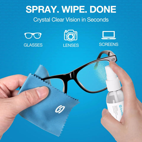 SmoTecQ glasses cleaner kit: 2x 2oz spray bottles, 2 microfiber cloths, travel pouch; alcohol-free plant-based spray.