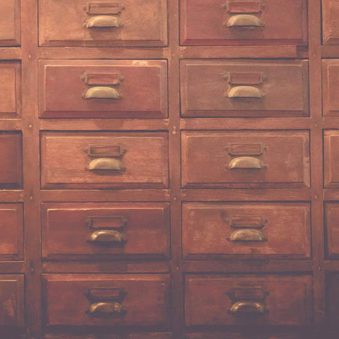 Dope Vintage Iron Label Holder Pull Handles With Slick Frame Knobs For Cabinets And Drawers Red Bronze Hardware Set on wooden drawers.