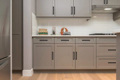 Square Bar Cabinet Handles Matte Black Set Of 10 With 5 Inch Hole Center And 5-1/2 Inch Overall Length on grey kitchen cabinets
