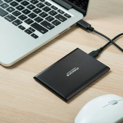 750GB Ultra Slim Portable External Hard Drive HDD USB 3.0 Compatible With PC And Laptop All Aluminum Anti Scratch Durable Metal Case in use